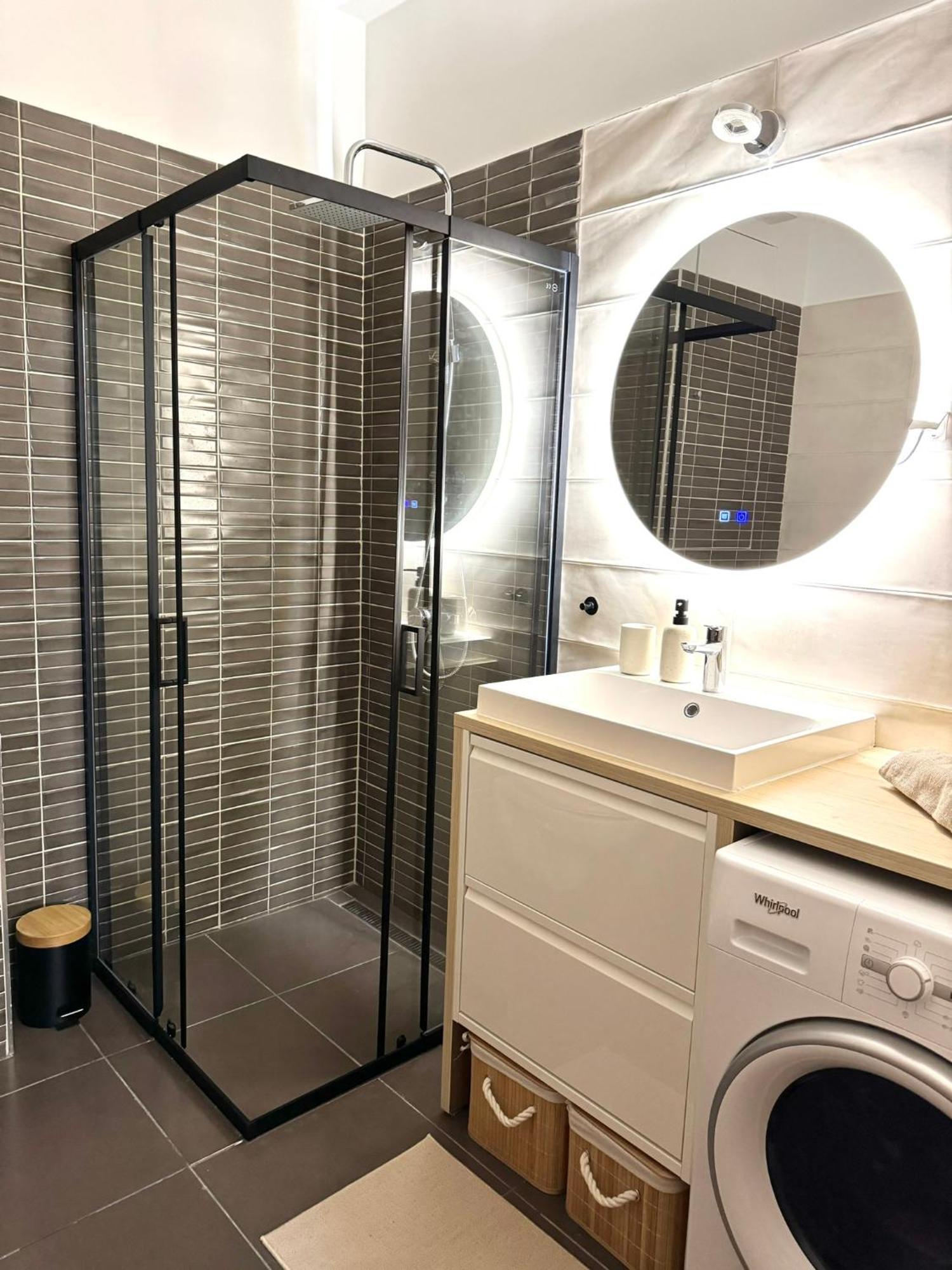 P193 Stylish Apartament *